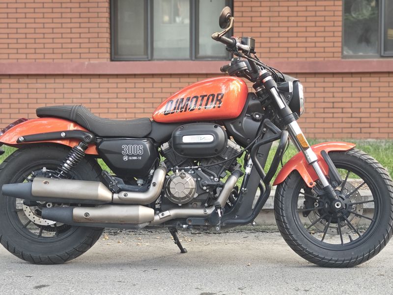 二手QJMOTOR闪300