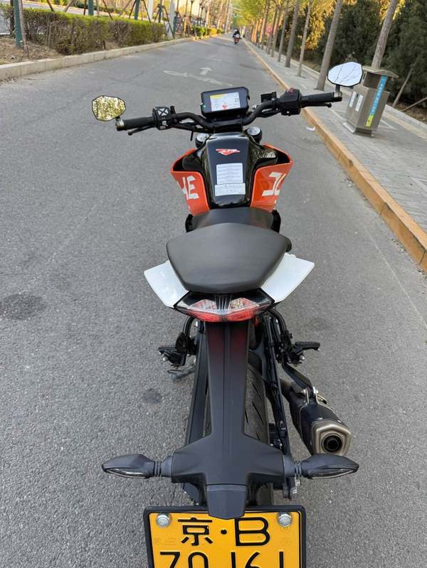 二手KTMR2R390 Duke