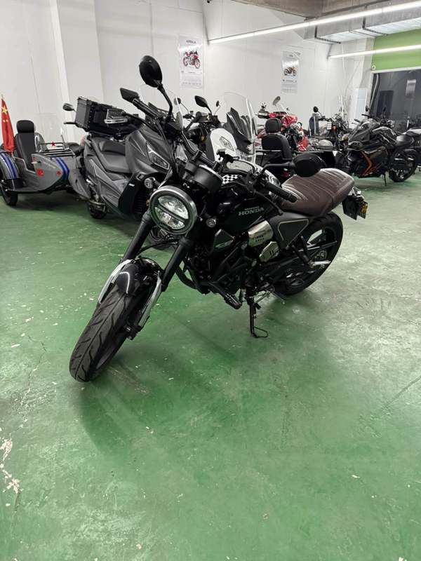 二手五羊本田鸷道 CB190SS