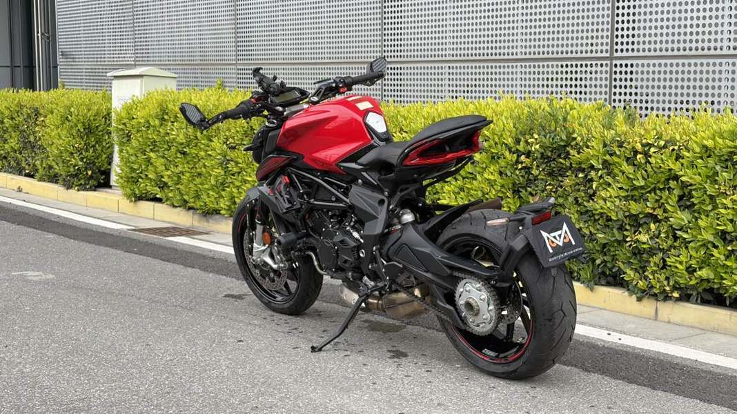 二手奥古斯塔Dragster 800