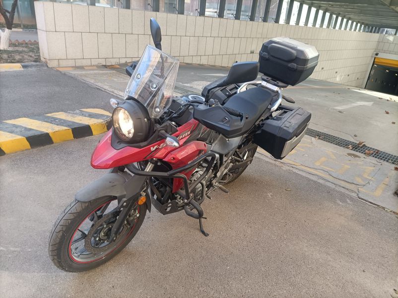 二手豪爵铃木DL250