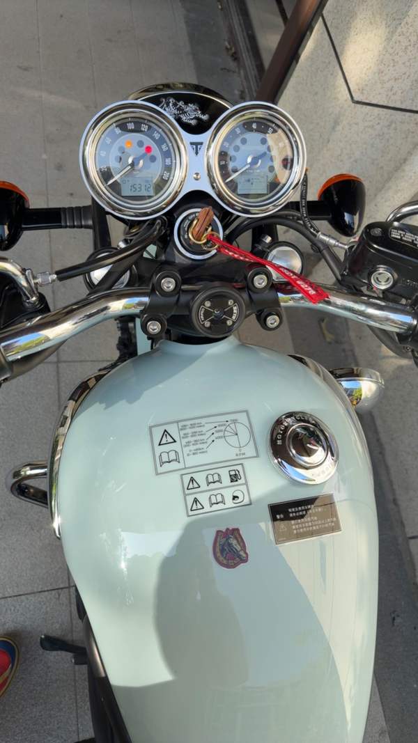 二手凯旋Bonneville T100