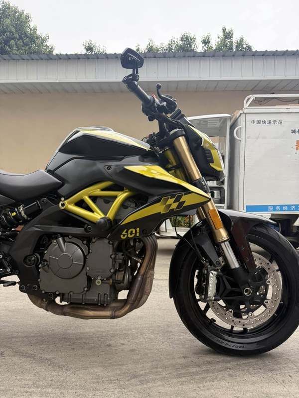 二手贝纳利TNT600i