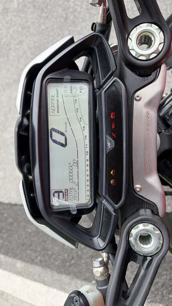 二手奥古斯塔Dragster 800