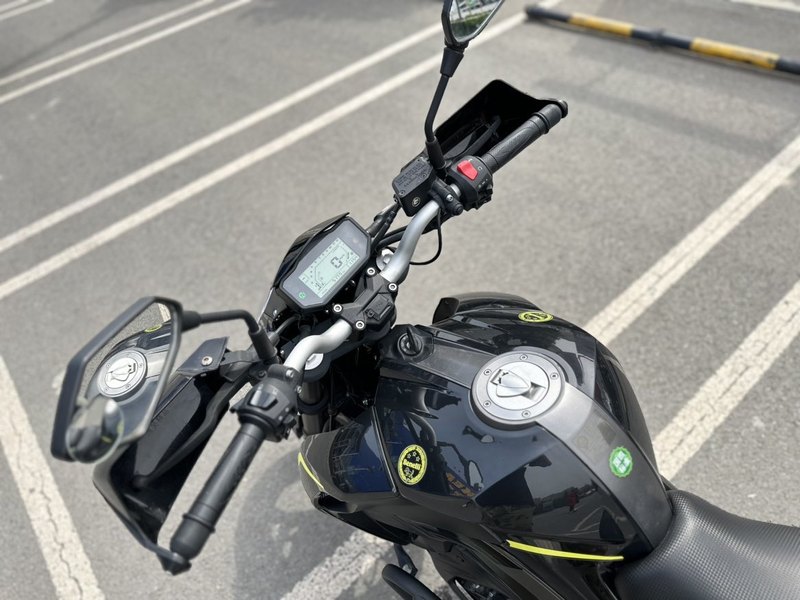 二手贝纳利小迅龙 BN150S