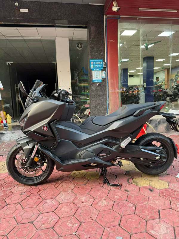 二手本田NSS750