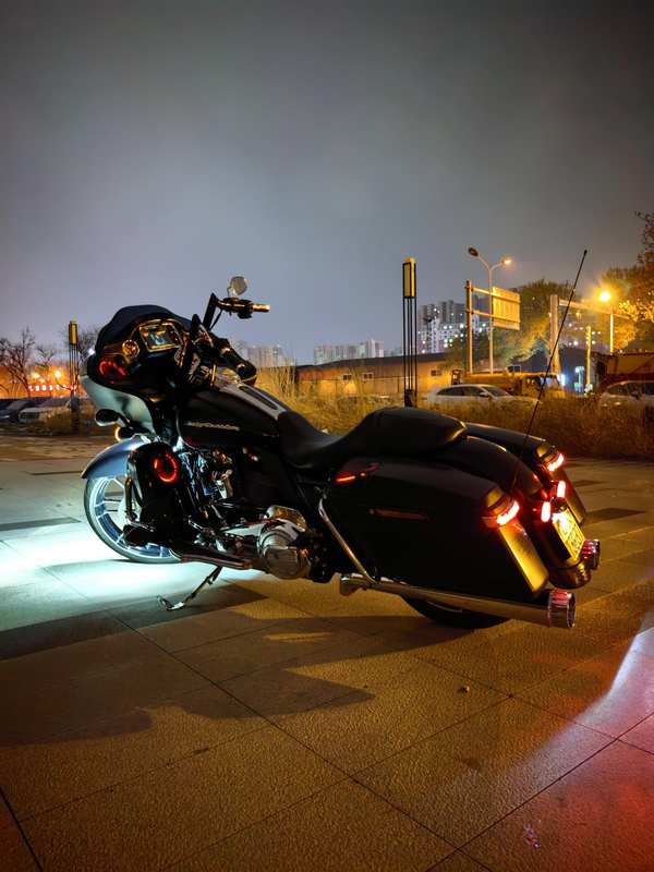 二手哈雷戴维森Road Glide