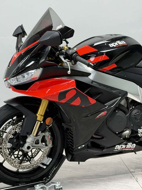 二手阿普利亚RSV4