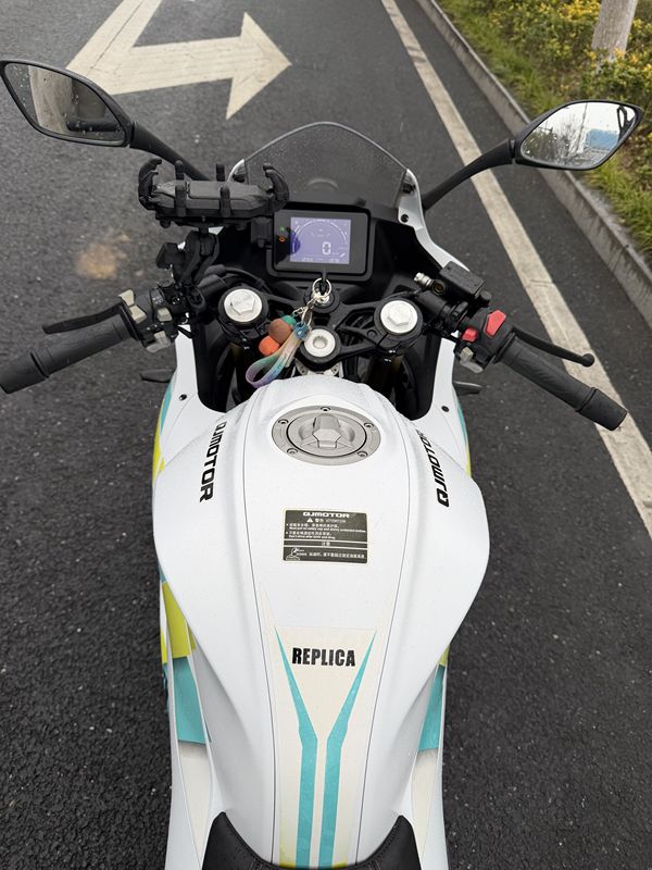 二手QJMOTOR赛250