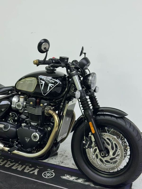 二手凯旋Bonneville Bobber