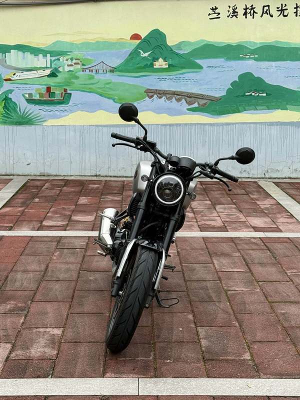 二手五羊本田鸷道 CB190SS