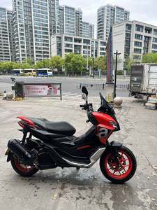 二手阿普利亚SR GT 200