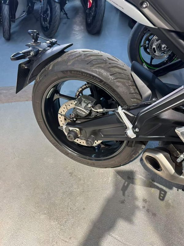 二手凯旋Trident 660