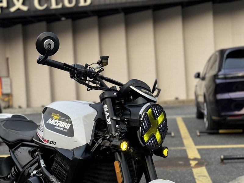 二手摩托莫里尼赛文佐6½