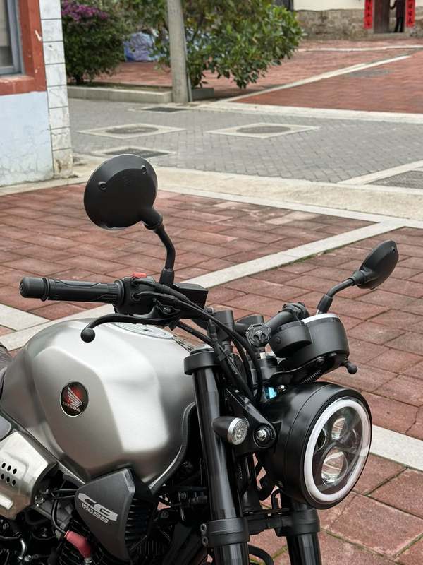 二手五羊本田鸷道 CB190SS