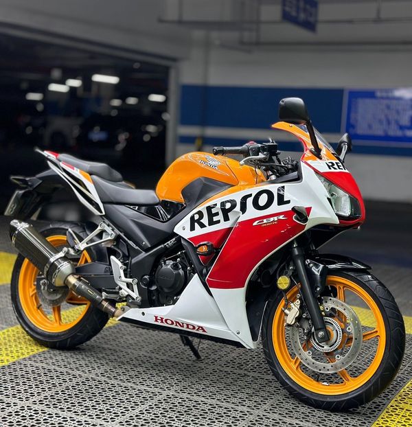 二手本田CBR300R