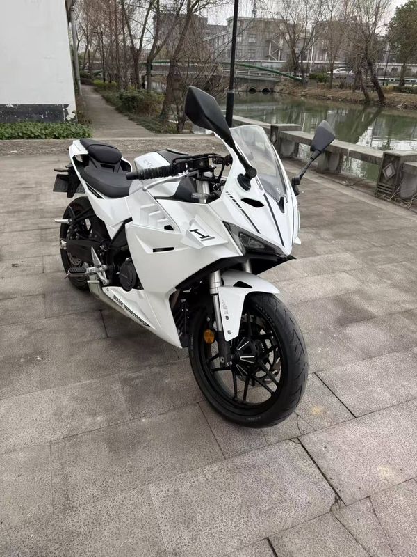 二手赛科龙RC250