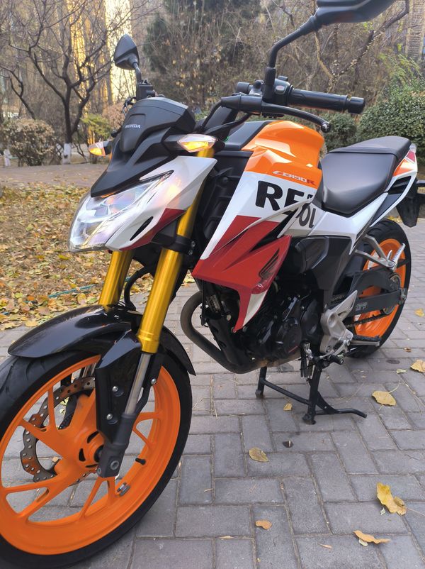 二手五羊本田CB190R 暴锋眼