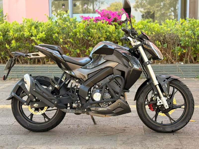 二手贝纳利小迅龙 BN150S