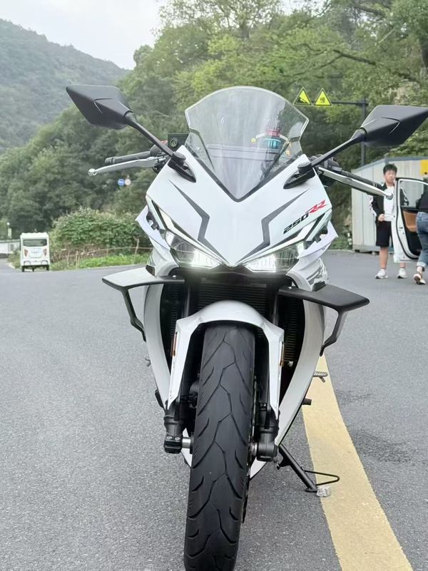 二手凯越250RR 刺鸟