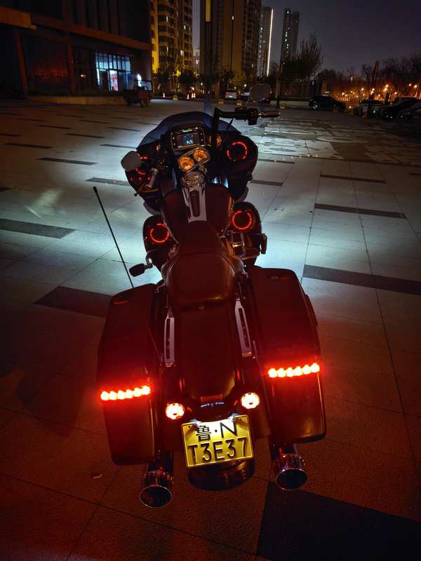 二手哈雷戴维森Road Glide