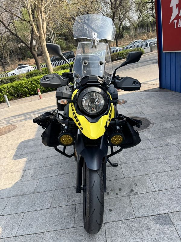 二手豪爵铃木DL250