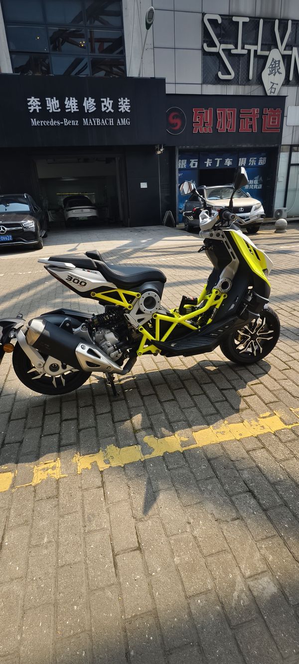 二手意塔杰特Dragster 300