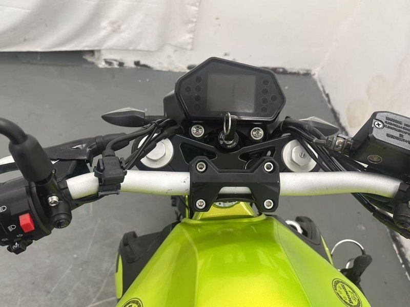 二手贝纳利蓝宝龙 BN302S