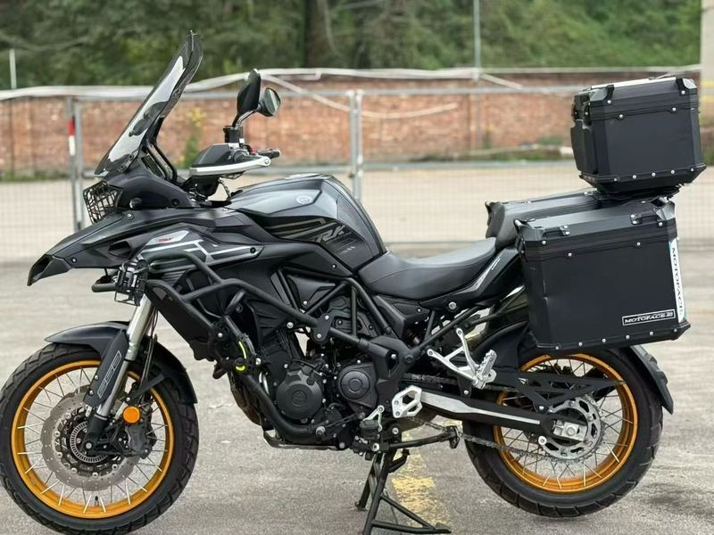 二手贝纳利TRK552