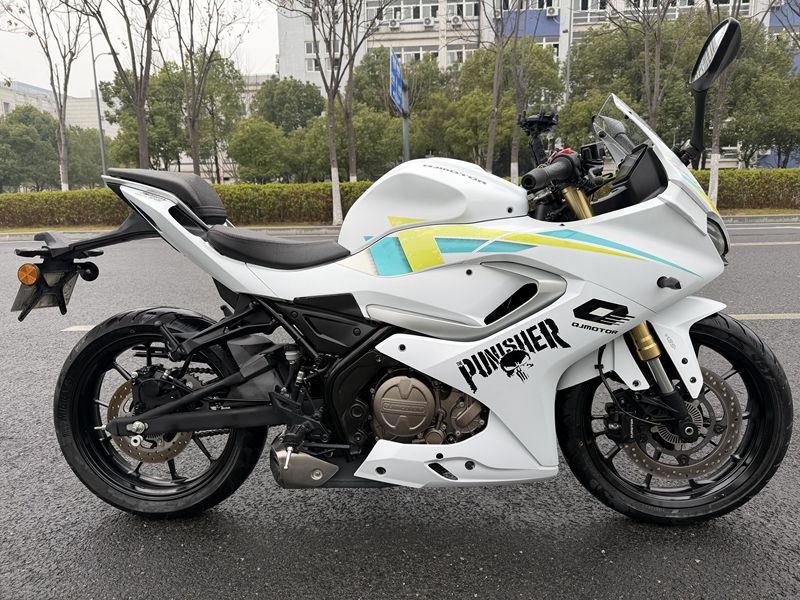 二手QJMOTOR赛250