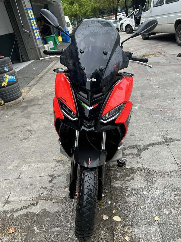 二手阿普利亚SR GT 200