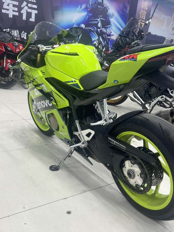 二手张雪机车500RR