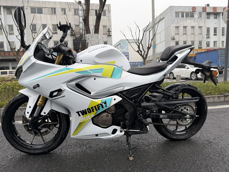 二手QJMOTOR赛250