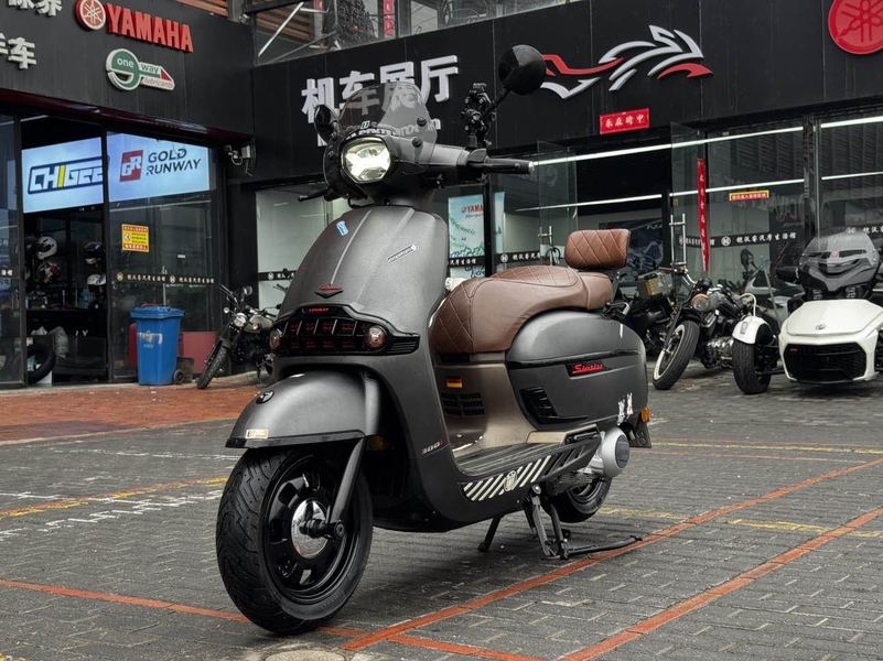 二手维多利亚Sixties 300i