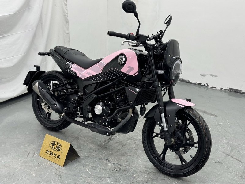 二手贝纳利幼狮 Leoncino 150