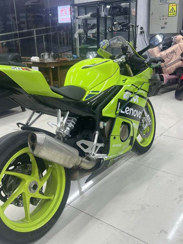 二手张雪机车500RR