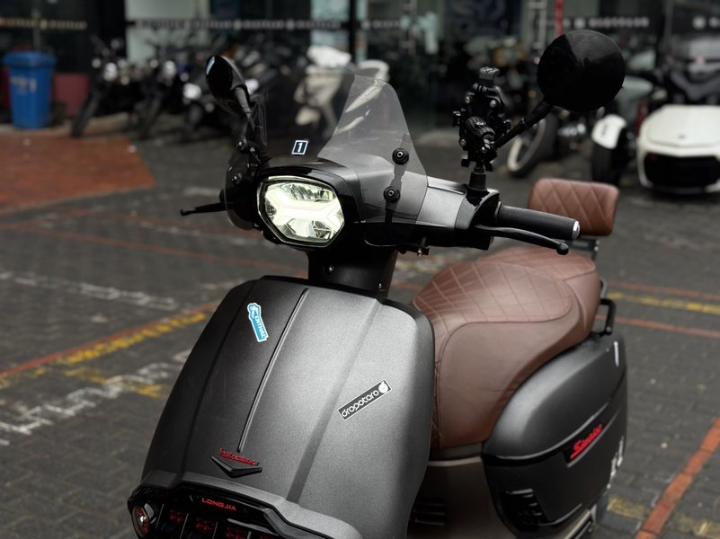 二手维多利亚Sixties 300i