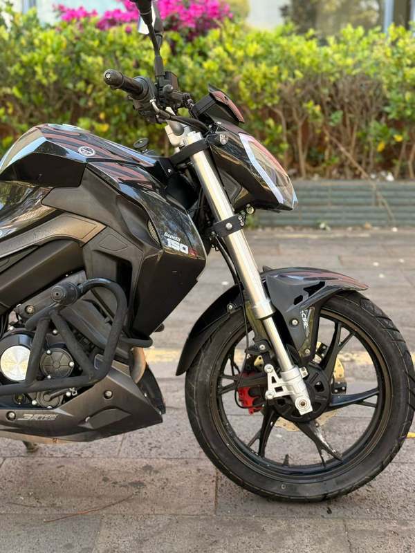 二手贝纳利小迅龙 BN150S