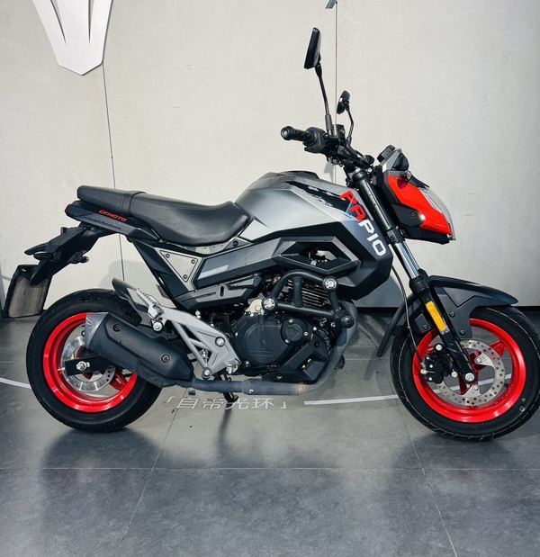 二手春风ST狒狒