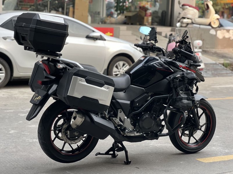 二手豪爵铃木DL250