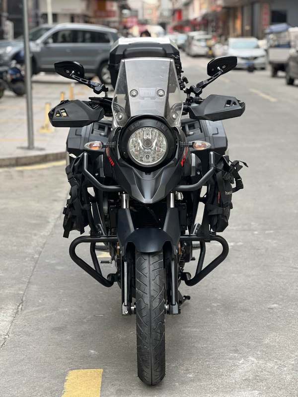 二手豪爵铃木DL250