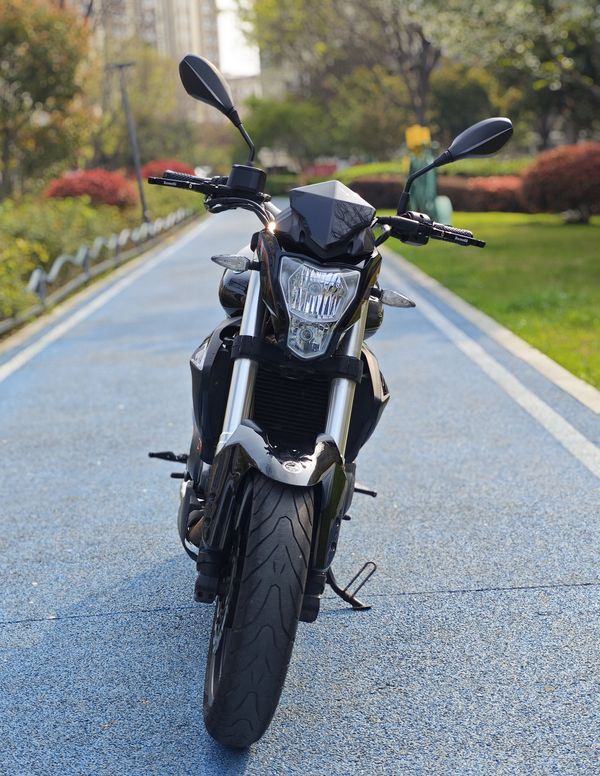 二手贝纳利蓝宝龙 BN302S