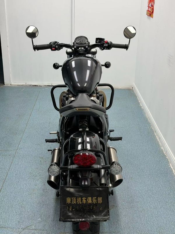 二手凯旋Bonneville Bobber