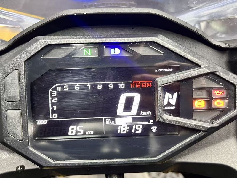 二手川崎Ninja 500