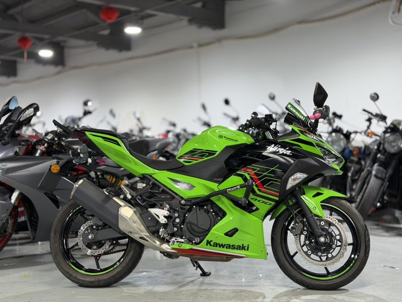二手川崎Ninja 400