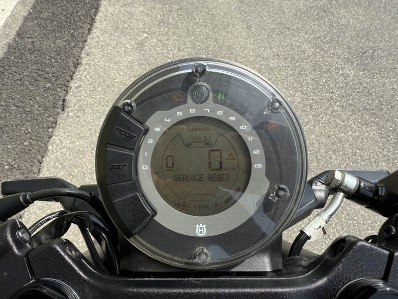 二手HUSQVARNA白箭 401