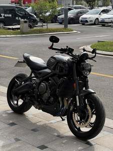 二手凯旋Trident 660