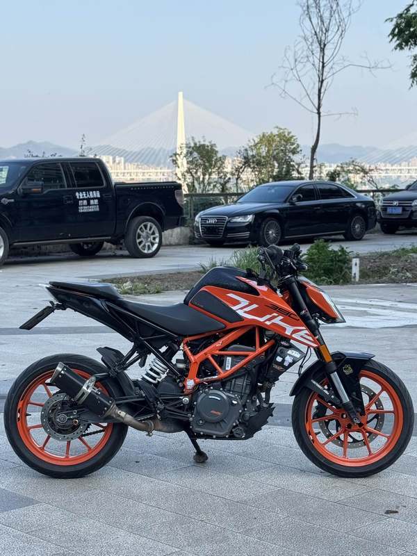 二手KTMR2R390 Duke