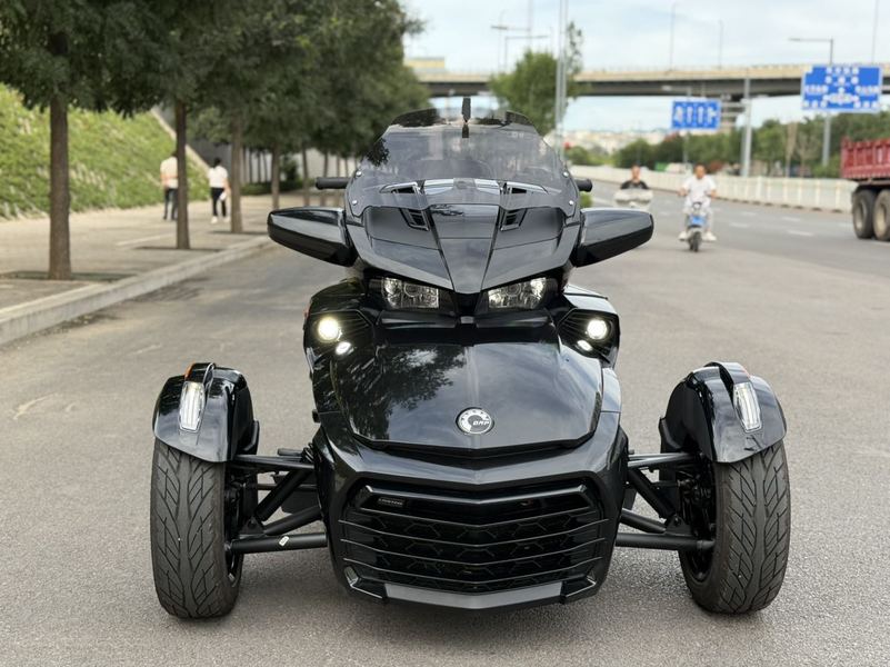 二手庞巴迪Spyder F3 