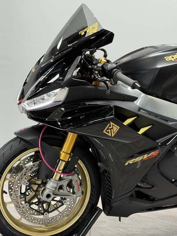 二手阿普利亚RSV4